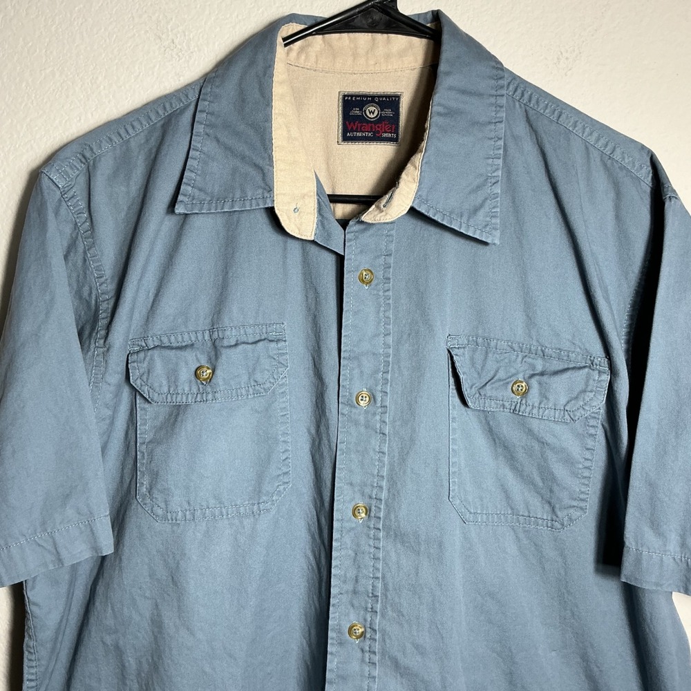 Wrangler Button Down Shirt Mens Large Blue Cotton Short Sleeve Workwear Utility